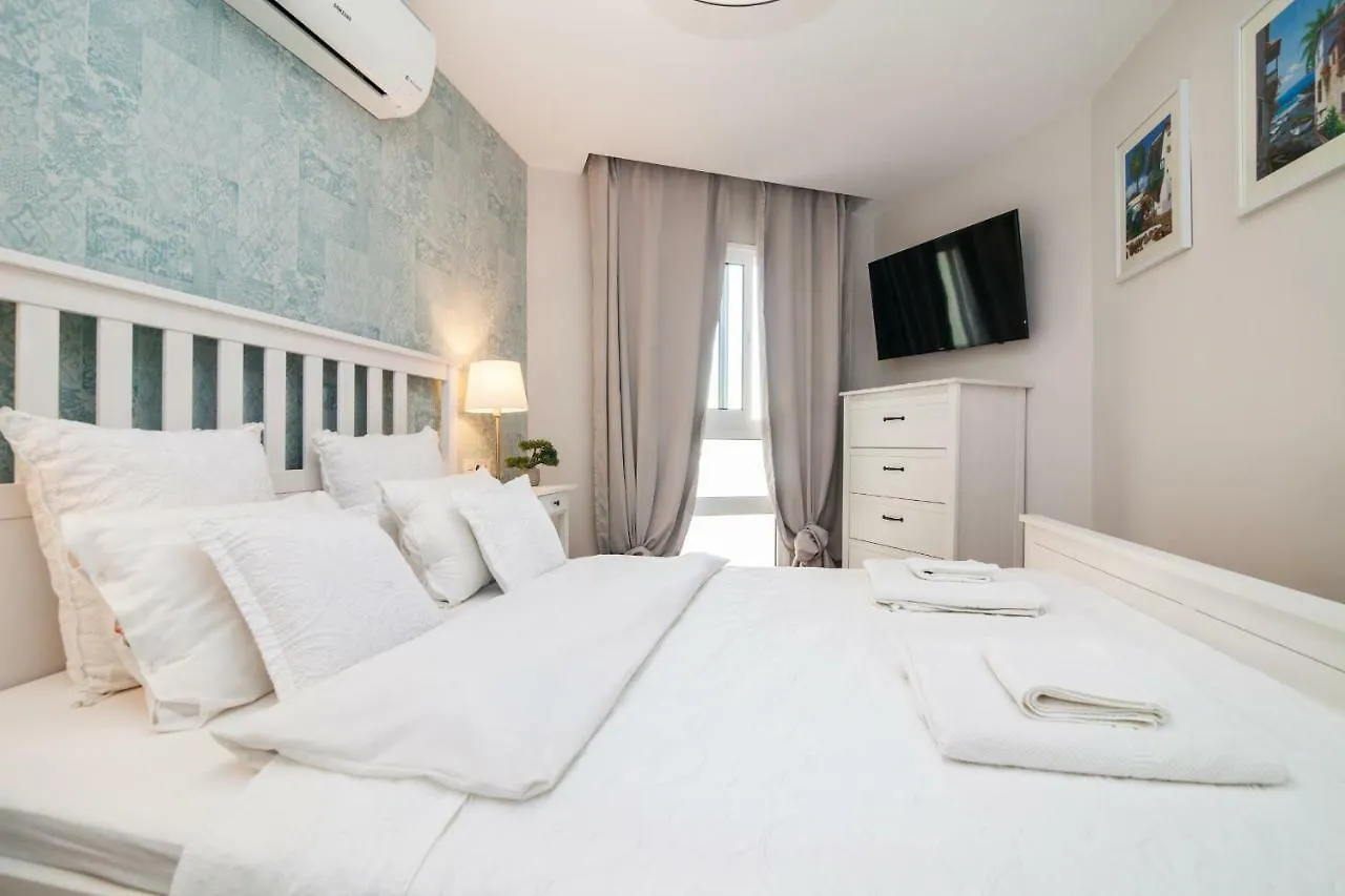 Playa De Las Americas Apartment 2 Arona  Spanien